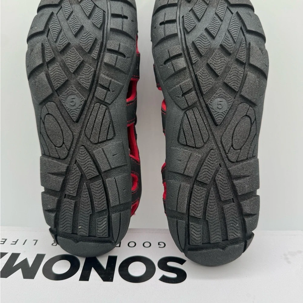Sonoma Kids Red and Black Outdoor Shoes size 5